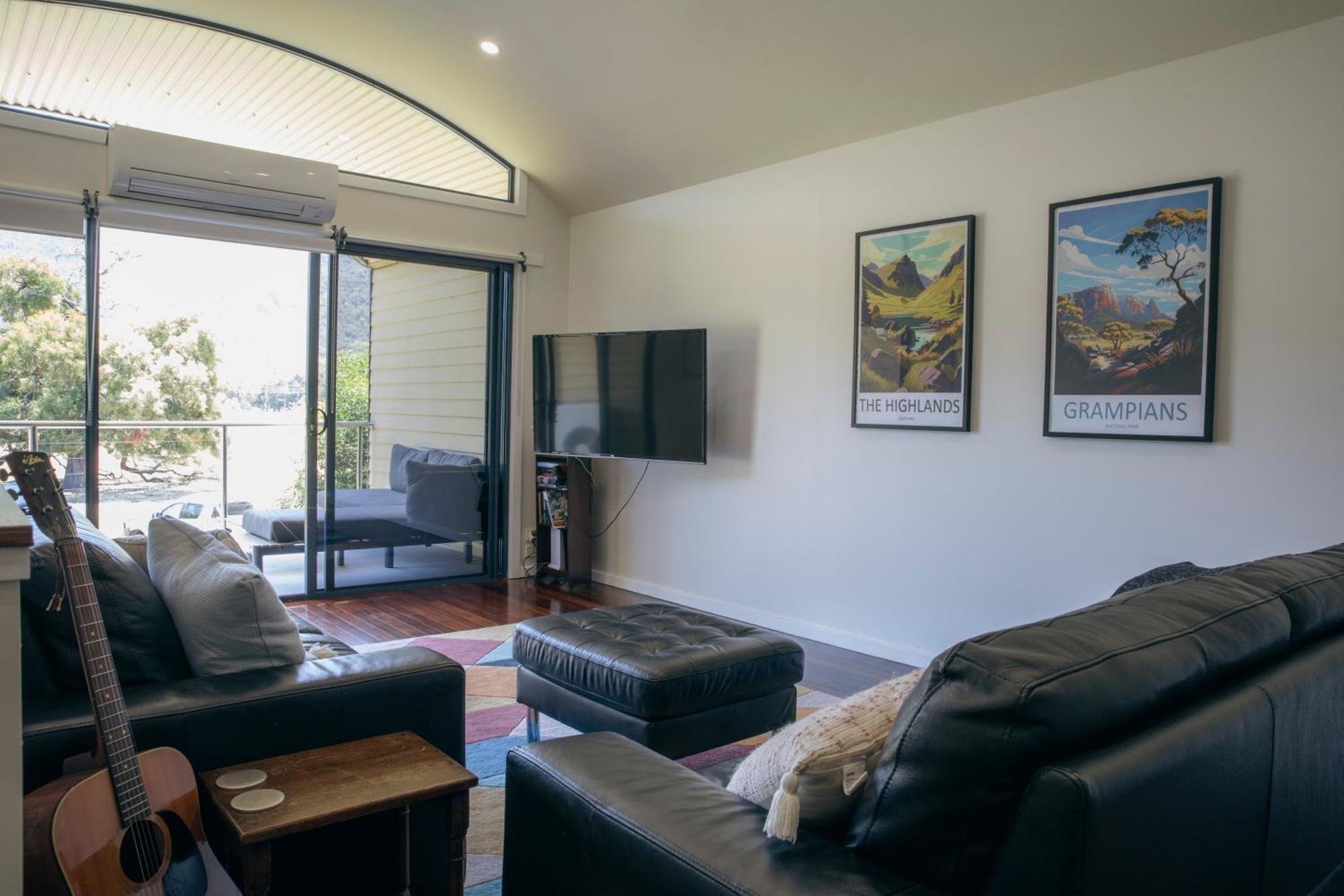 Kodama Townhouse Villa *