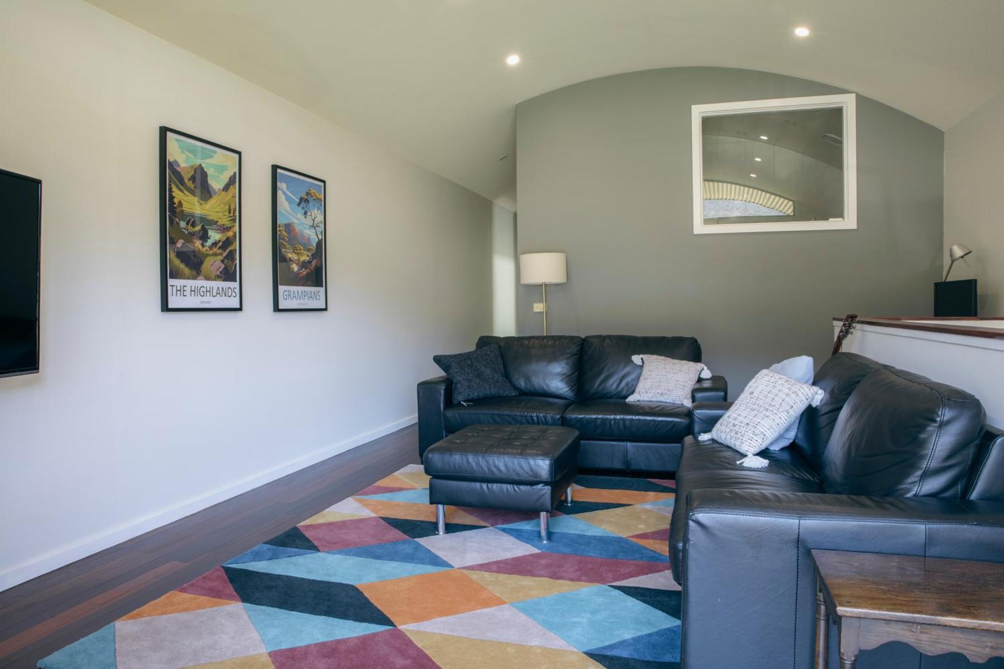 Kodama Townhouse